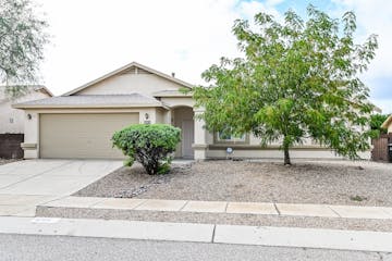 8064 E Snakeroot Dr Tucson, AZ 85710